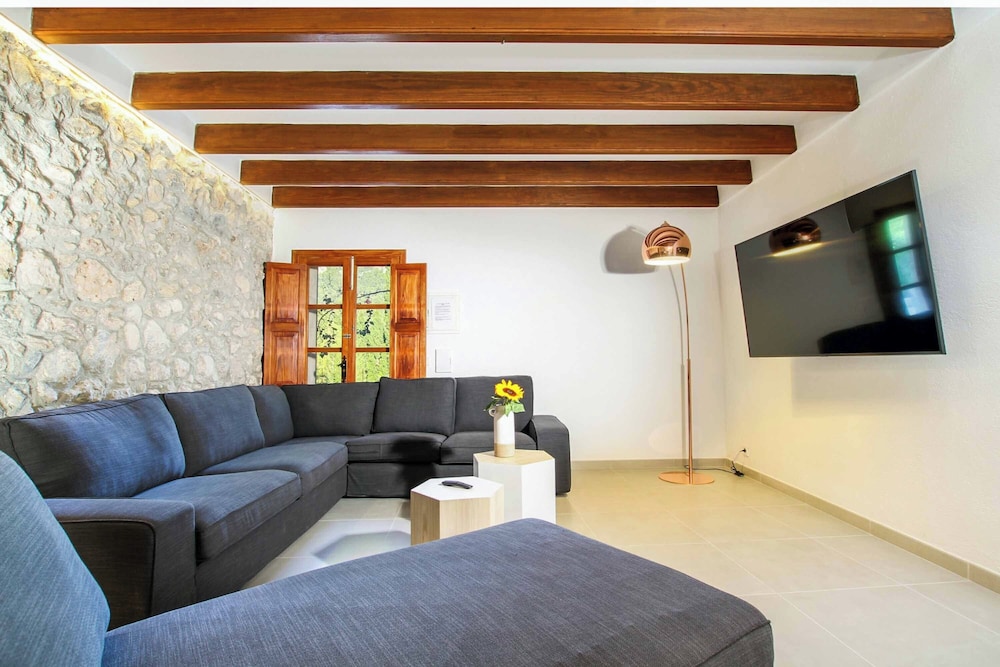 Villa (6 Bedrooms) photo 3
