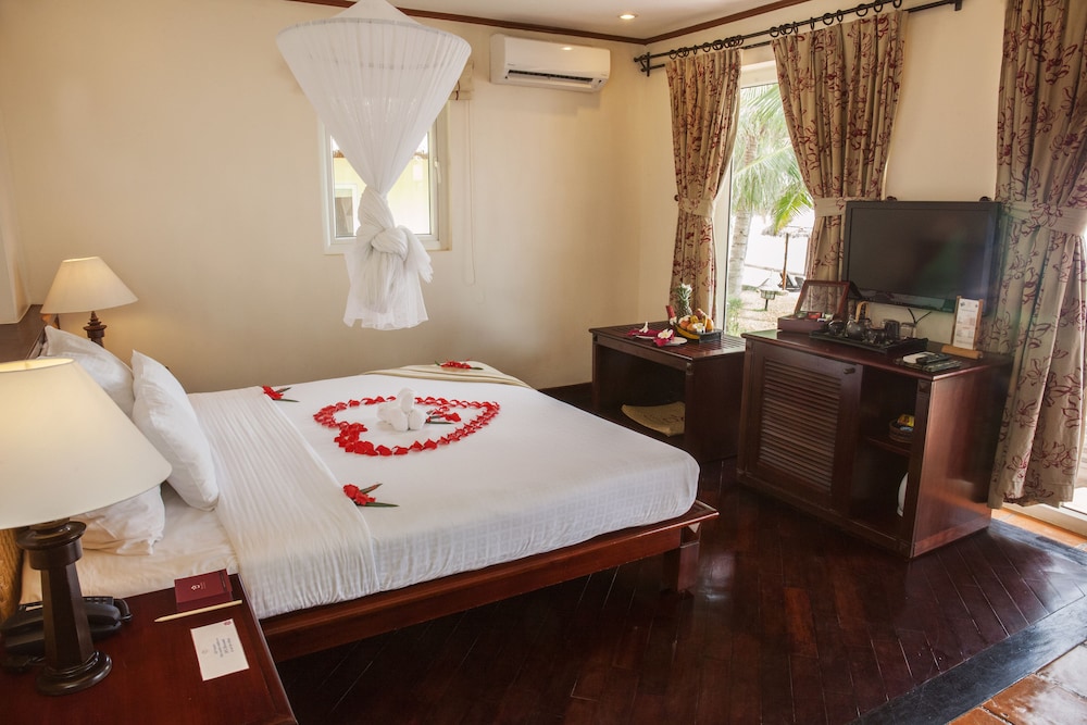 Bungalow, Beachfront - Photo 4