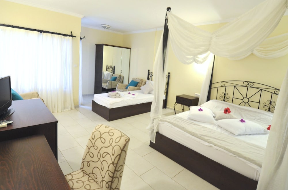Family Quadruple Room