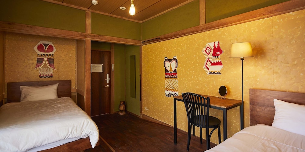 Twin Room, Non Smoking photo 1