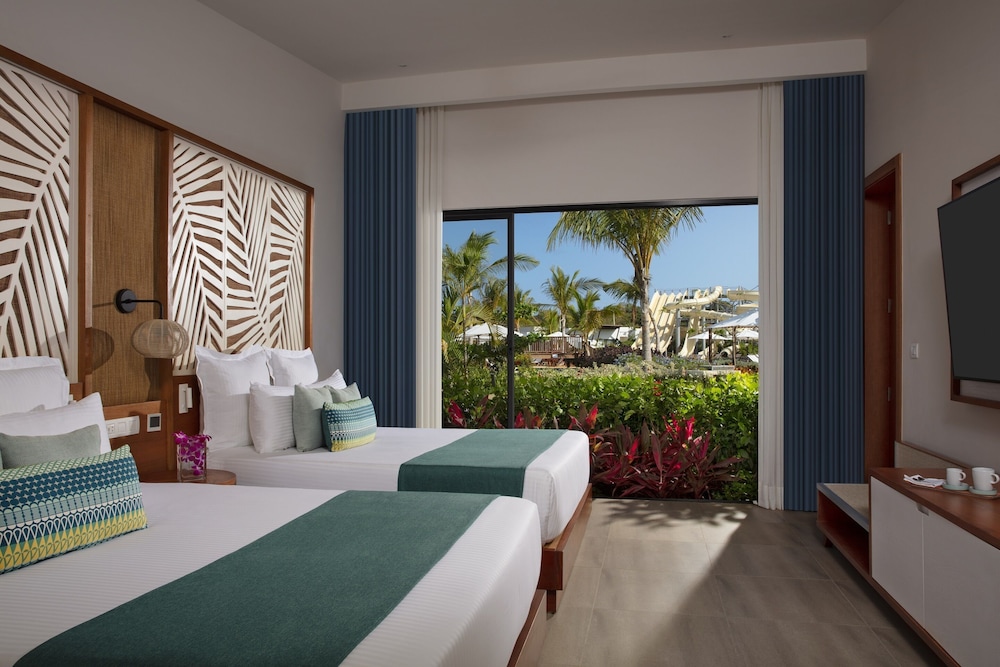 Preferred Club Two-Bedroom Villa With Pool - Photo 2