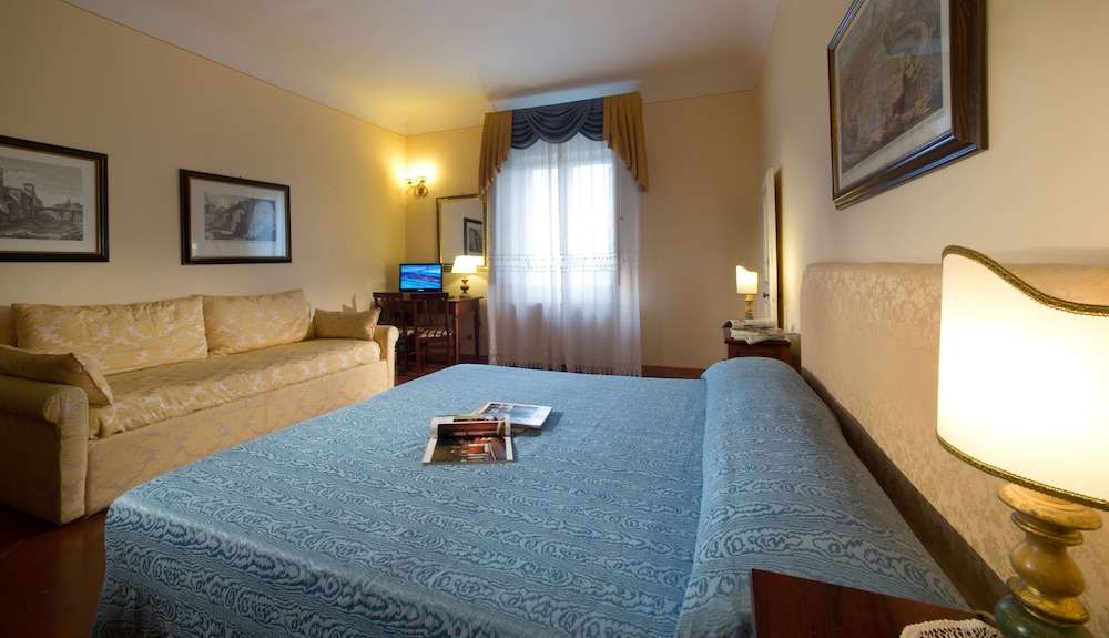 Available room