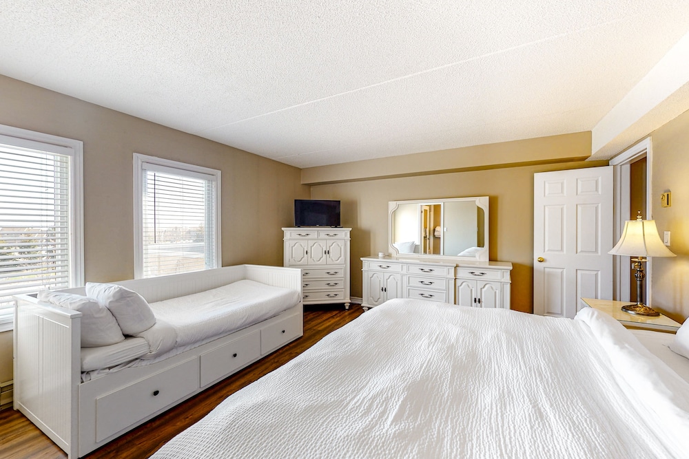 Condo, 3 Bedrooms (Bunk Bed) photo 2