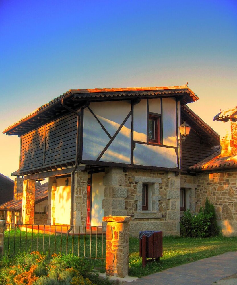 Standard Villa Standard Villa
