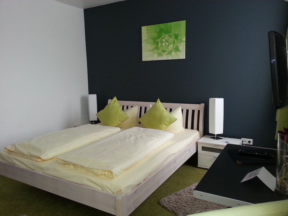 Double Or Twin Room photo 3