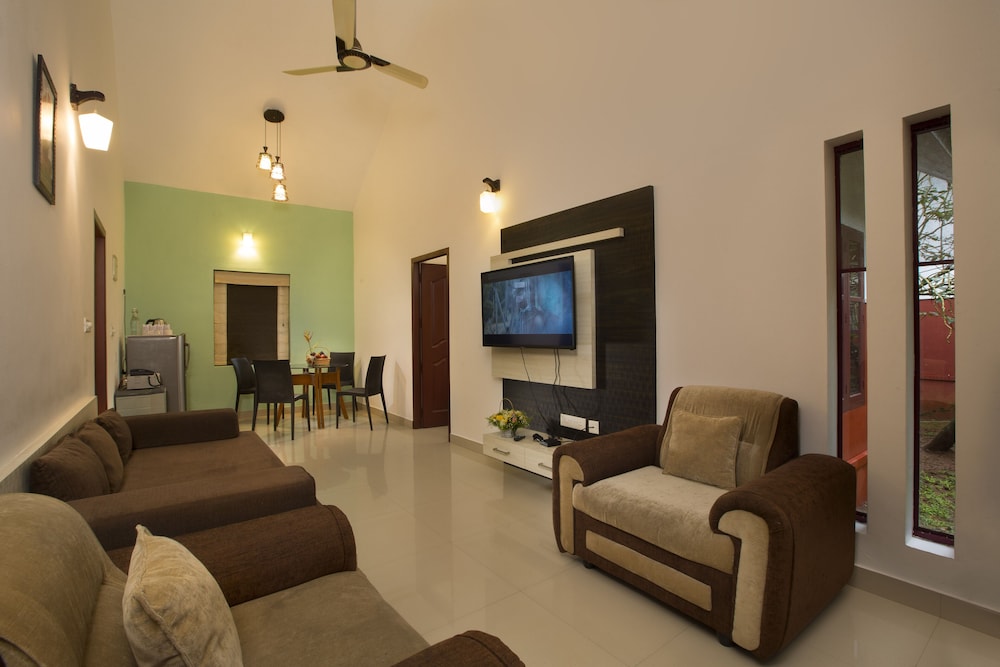 Premium Villa photo 2
