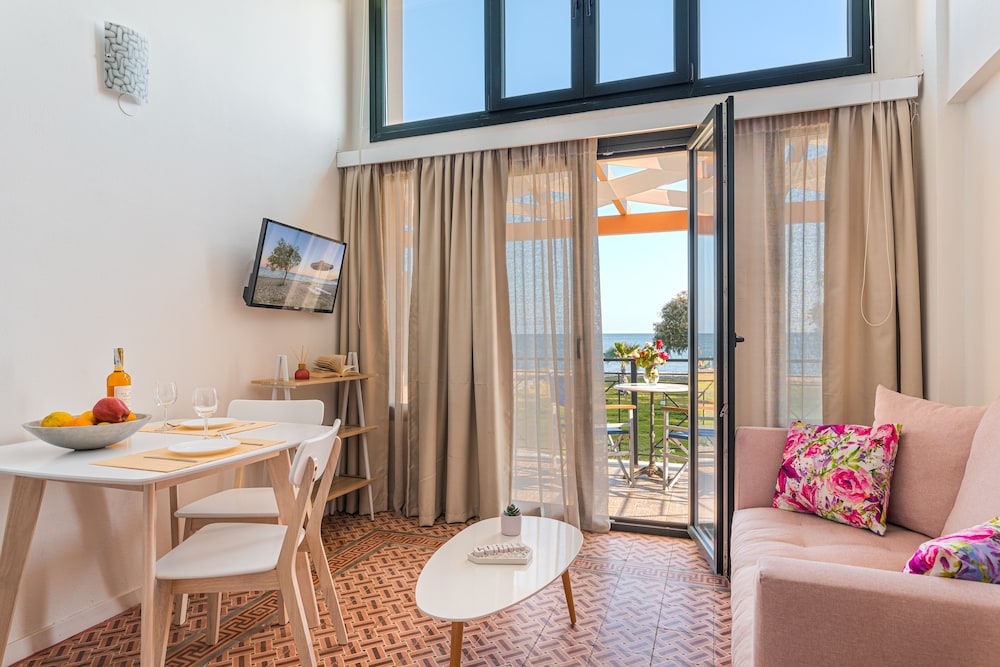 Deluxe Apartment, 1 Bedroom, Sea View (Corali) photo 1