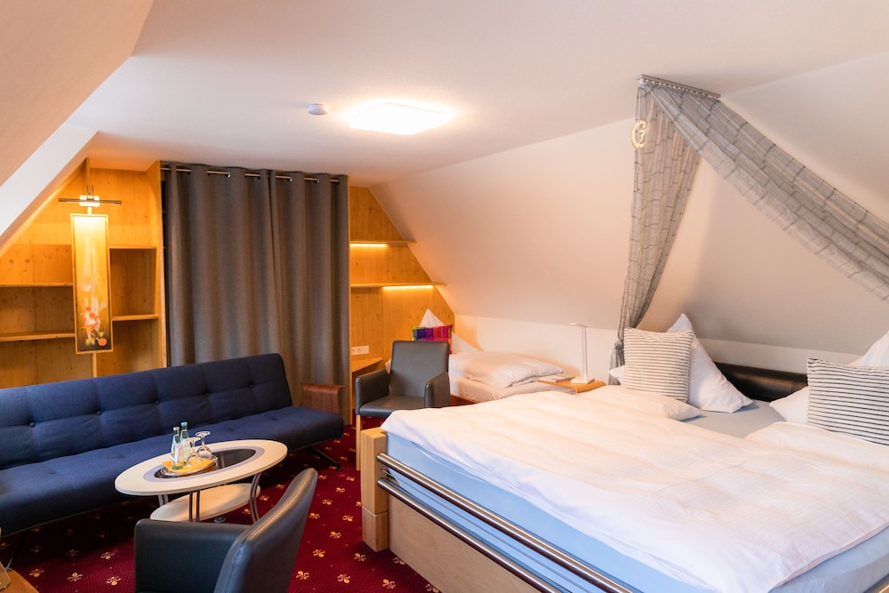 Romantic Double Room, 1 Bedroom, Non Smoking photo 3