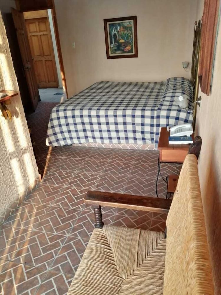 Double Room, 1 King Bed photo 1