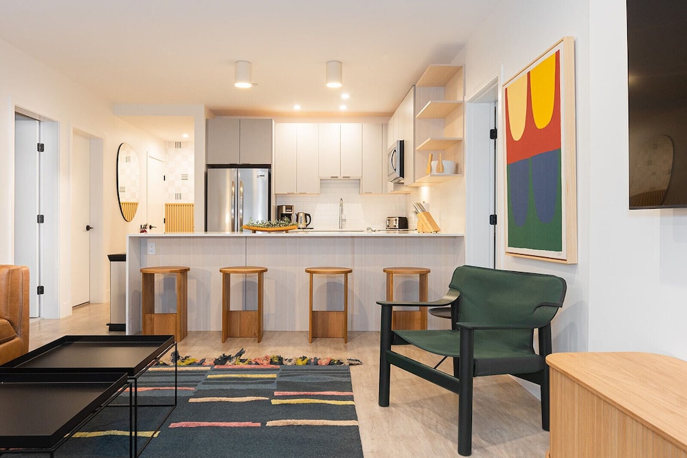 Condo photo 1