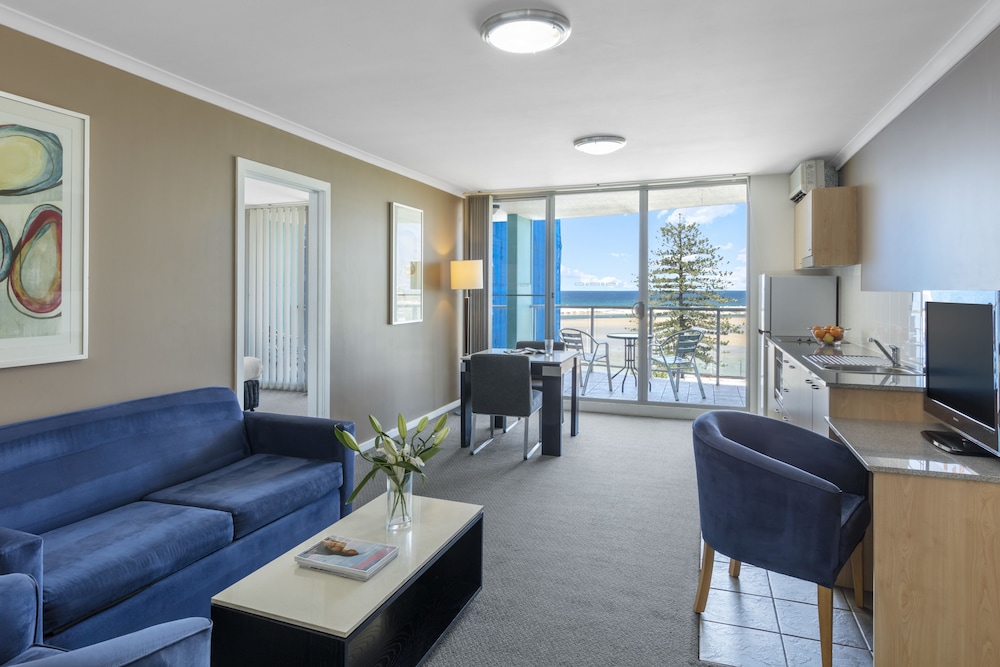 One Bedroom Apartment - Photo 4