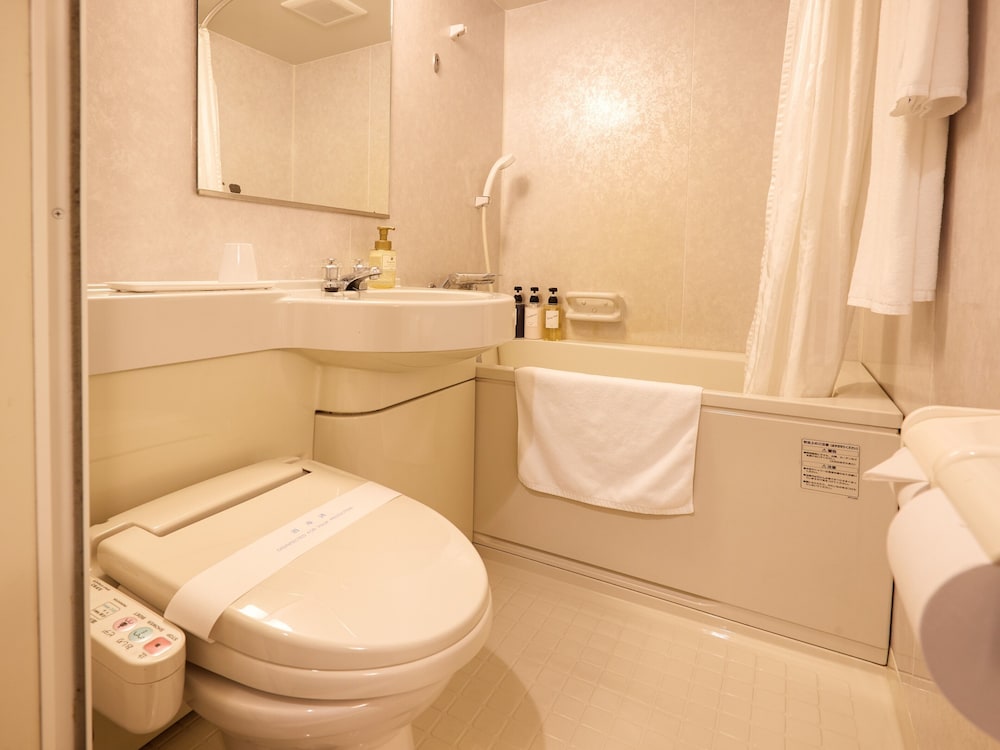 Premium Room Smoking (Airweave mattress, Smart TV) - Photo 9