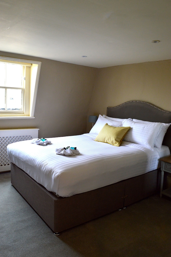 Double Room (With Shower, Room 7) photo 3