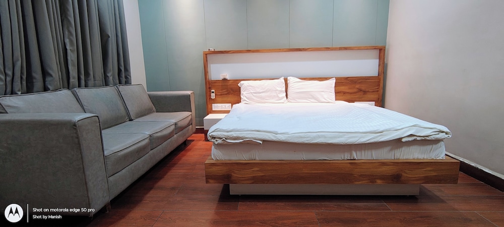 Luxury Room photo 2