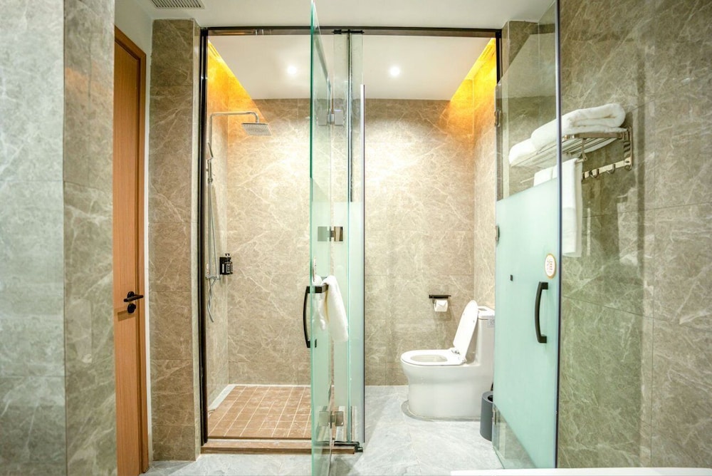 Deluxe Double Room, City View