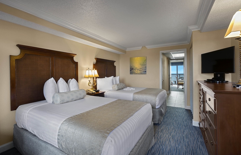Tower Oceanfront Suite, Two Double Beds and Murphy Bed, Balcony photo 1