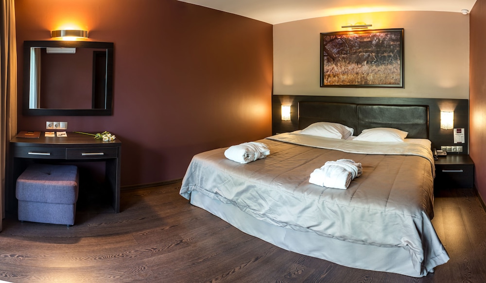 Junior Suite, River View