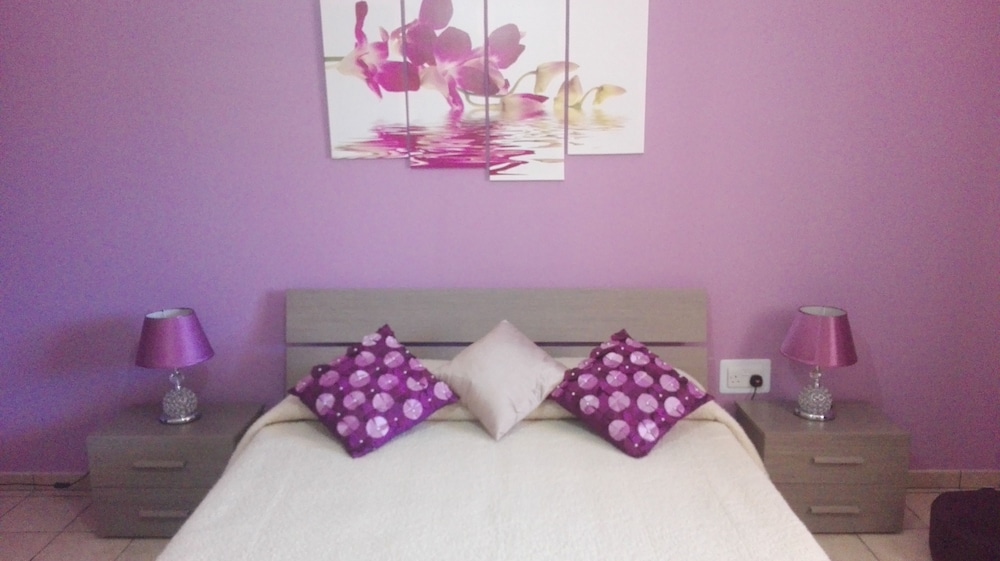 Deluxe Double Room, Shared Bathroom
