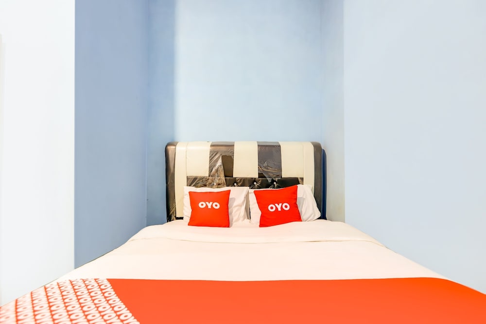 Standard Double Room - Photo 9