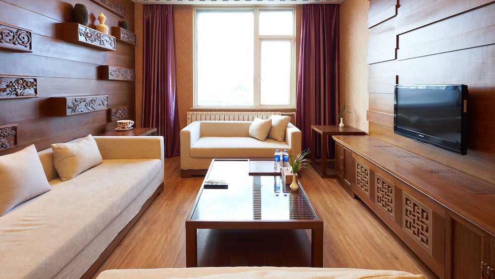 Deluxe Suite(Mainland China Guest Only) photo 2