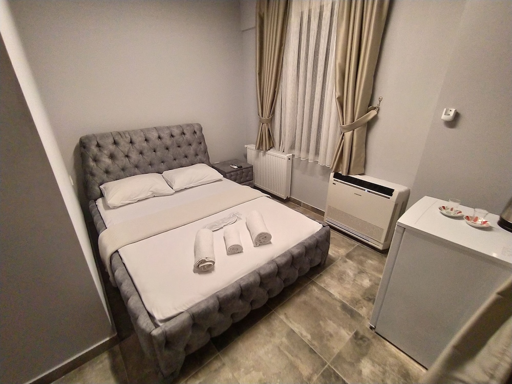 Deluxe Double Room, 1 Double Bed photo 3