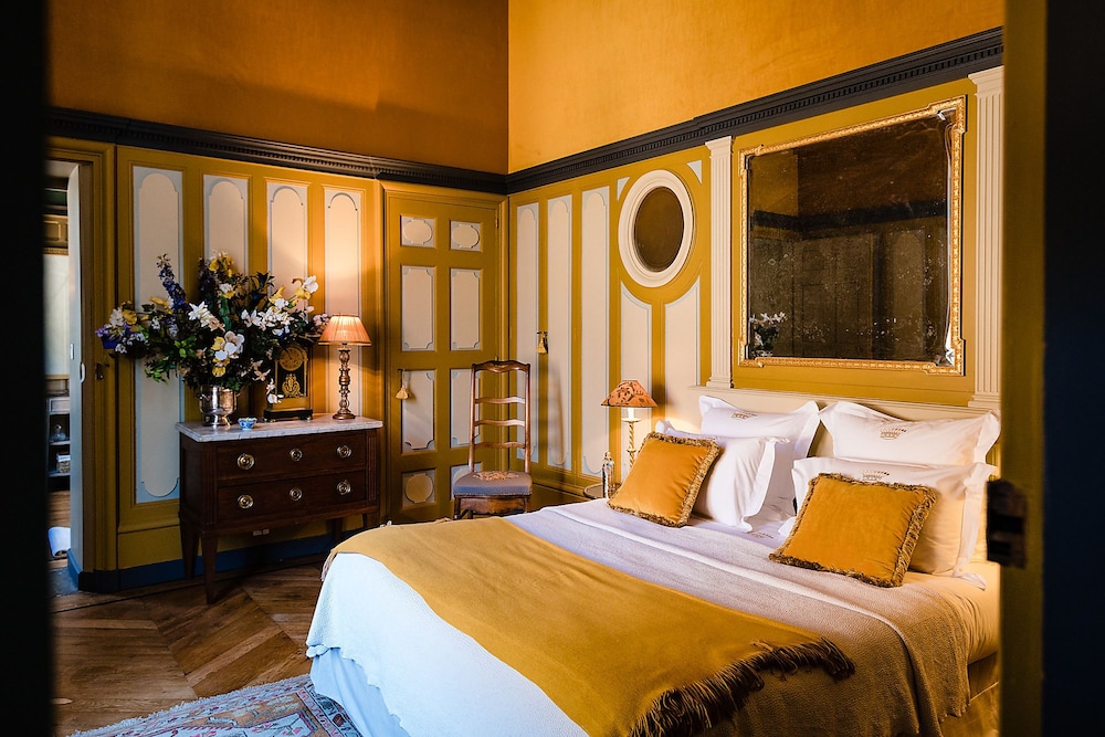 Double Room (Charles) photo 2