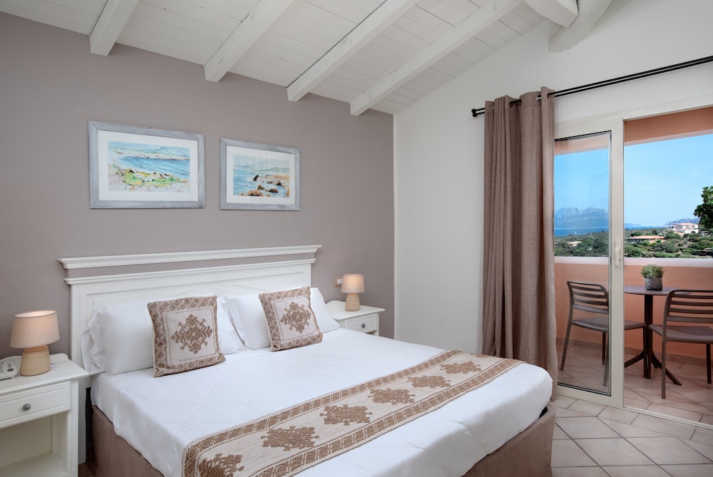 Classic Double Room Single Use, Sea View