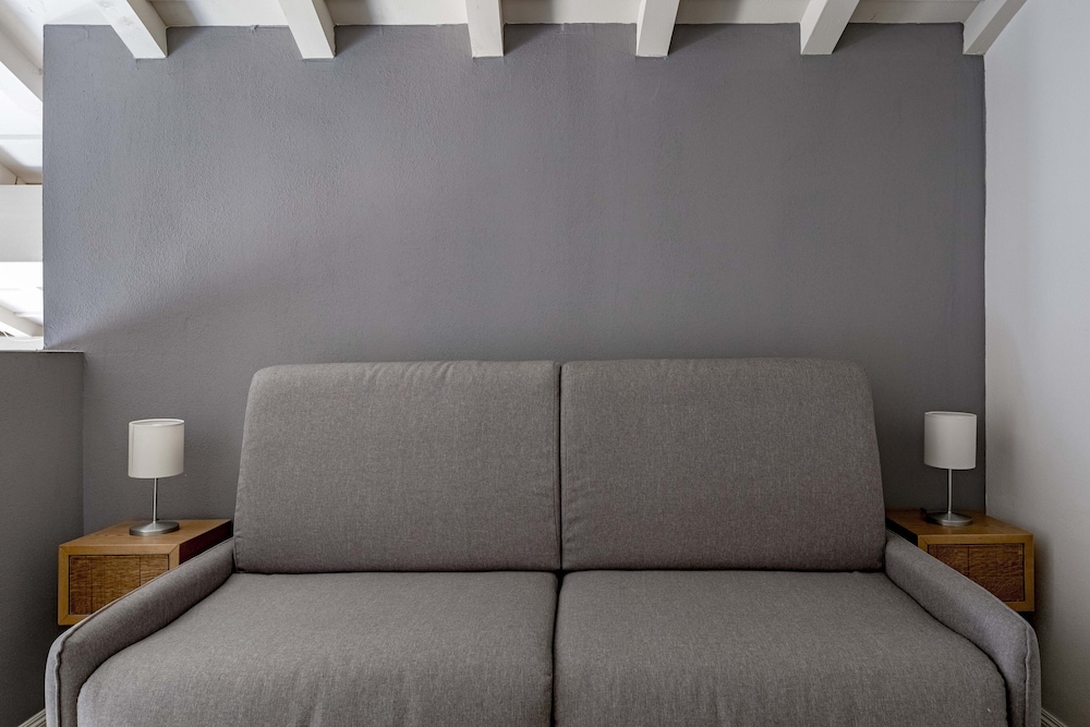 1 Bedroom Apartment, 2 Sofa Beds, Duplex photo 3