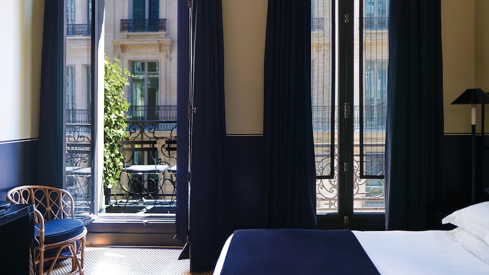 Executive Room, Balcony