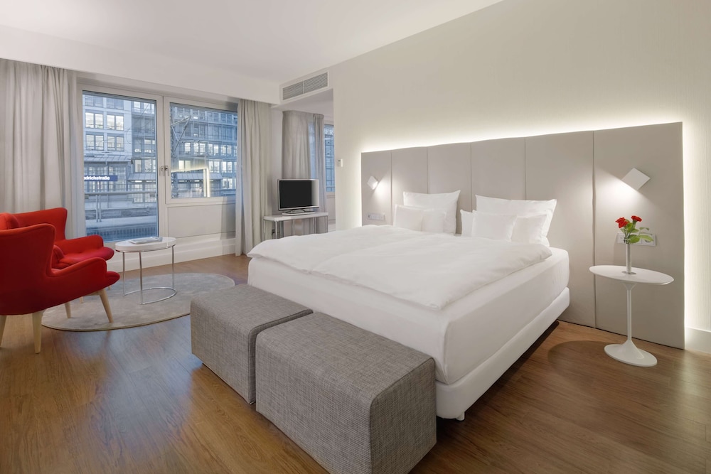 Junior Suite (Extra Bed 3 adults) - Photo 7