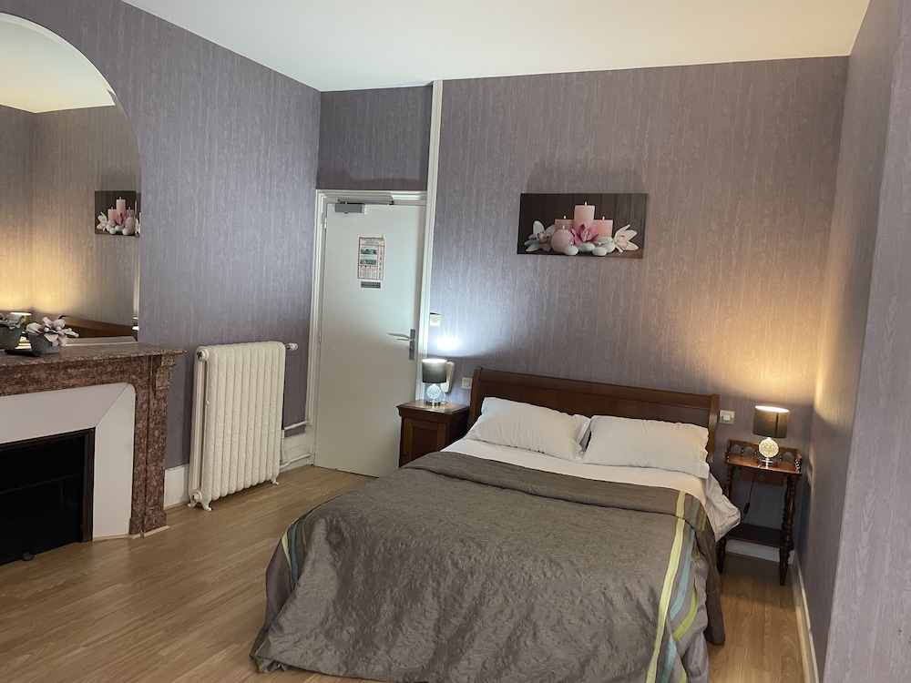 Basic Triple Room photo 3