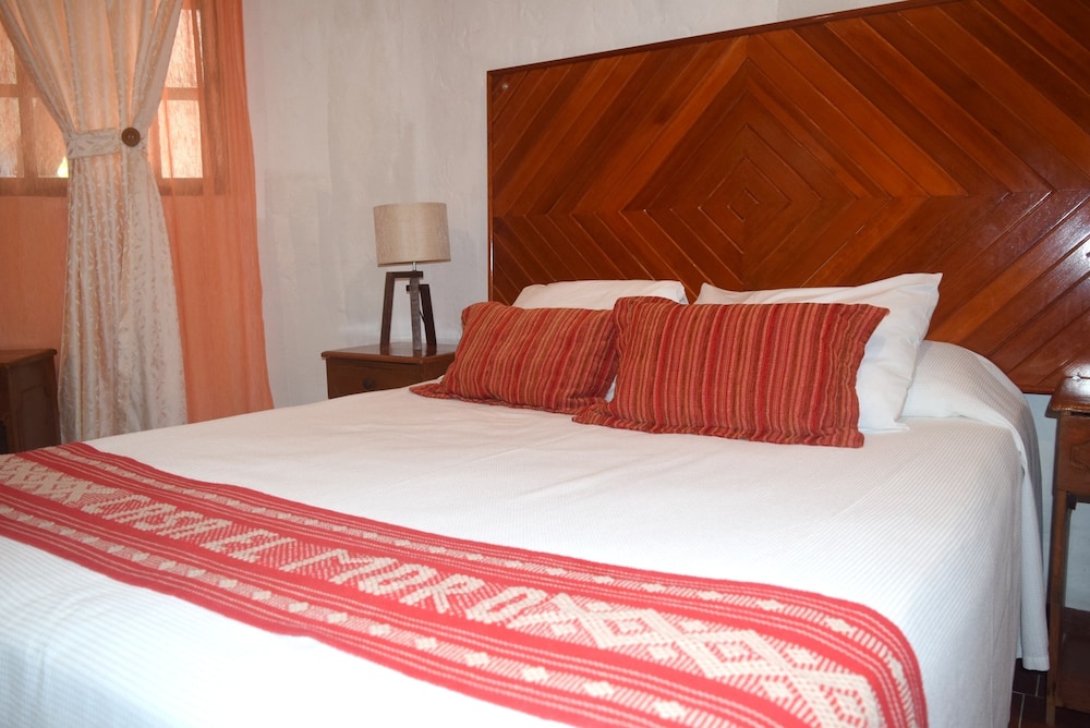 Standard Room photo 2