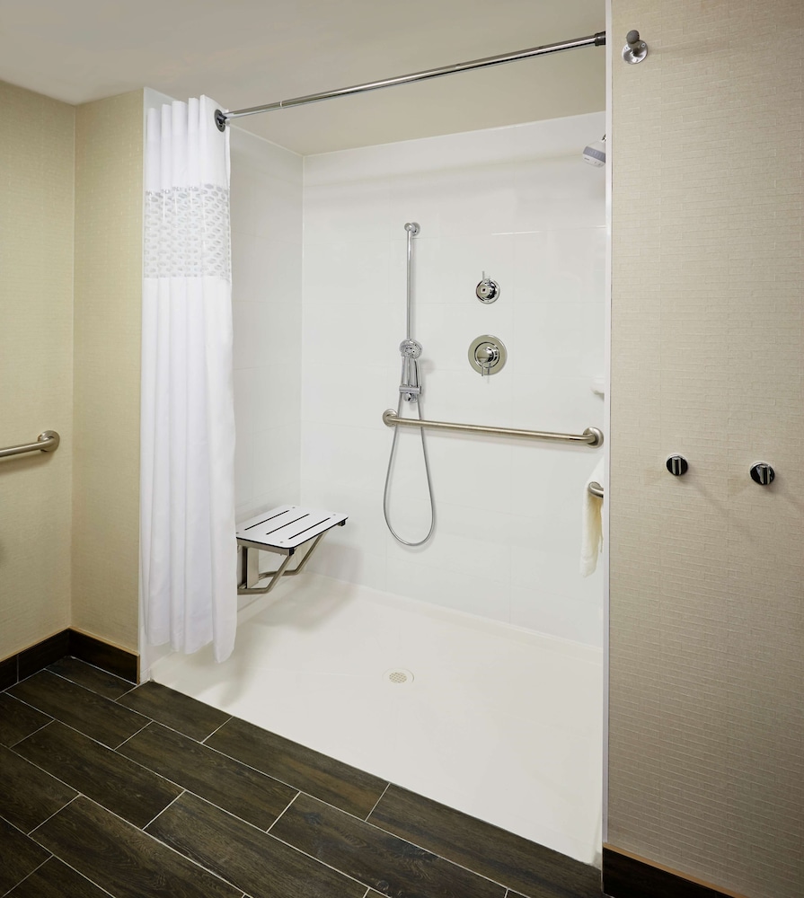 Room, 1 King Bed, Accessible, Non Smoking photo 1