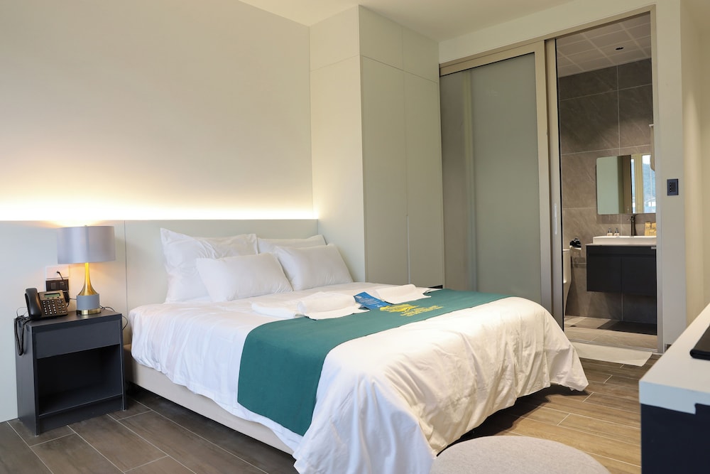 Superior Double Room - Photo 1