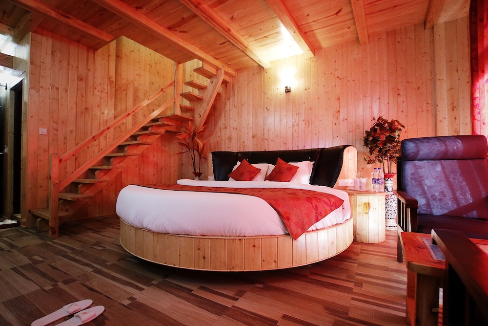 Design Room - Photo 2