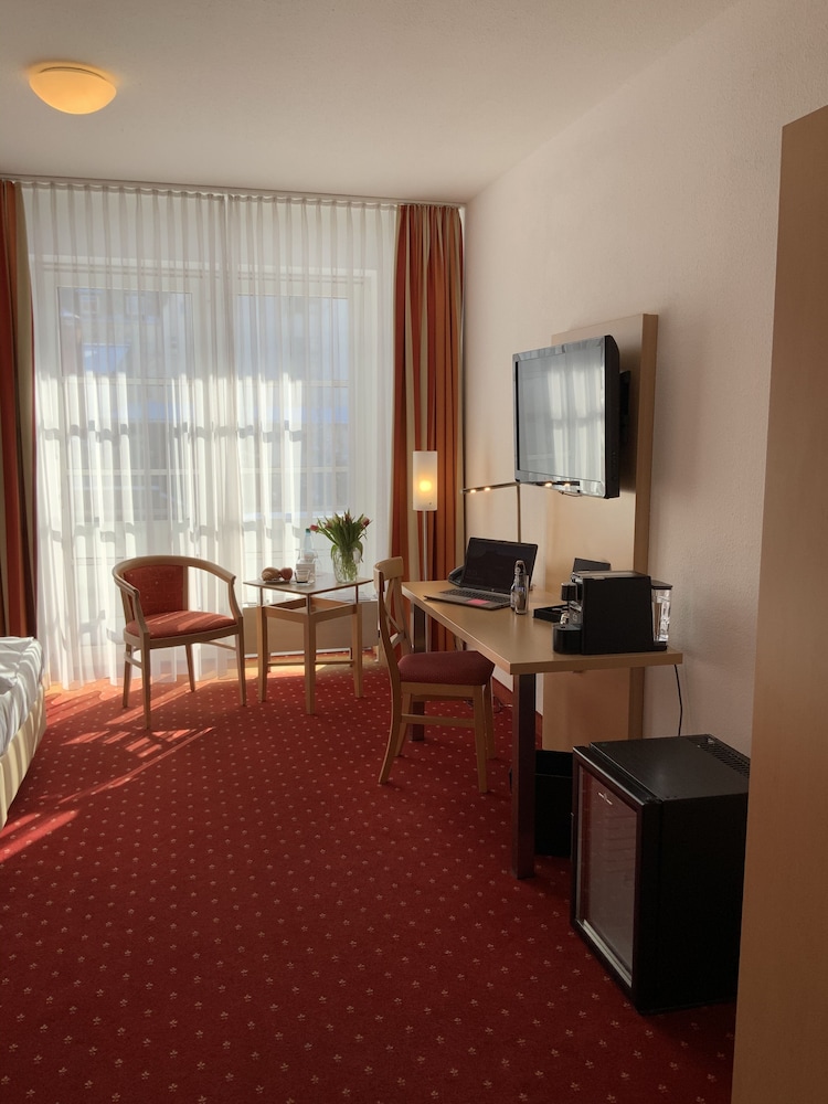 Double Room, Non Smoking (Ambiente) photo 3