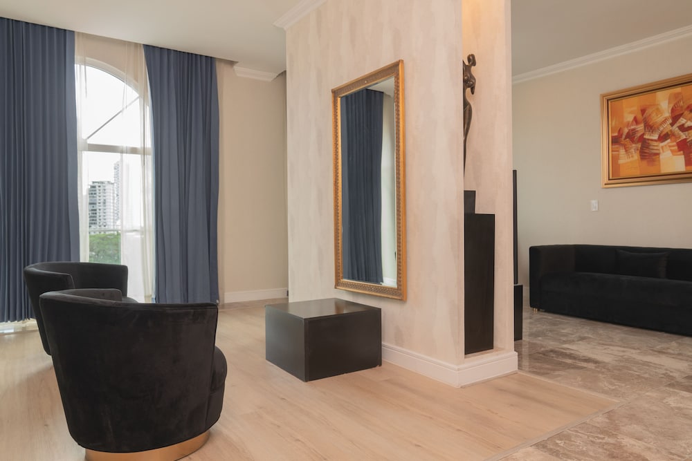 Two Bedroom Suite photo 1