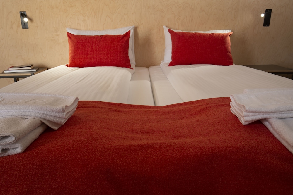 Superior Double or Twin Room - Photo 5
