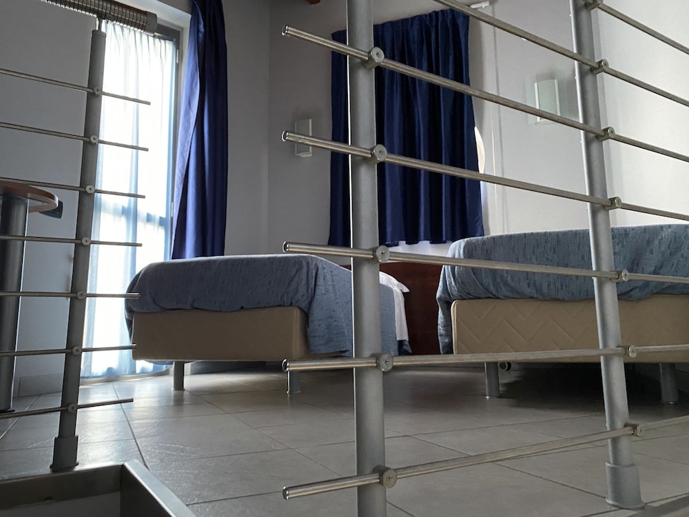 Room, 2 Bedrooms, Accessible, Smoking