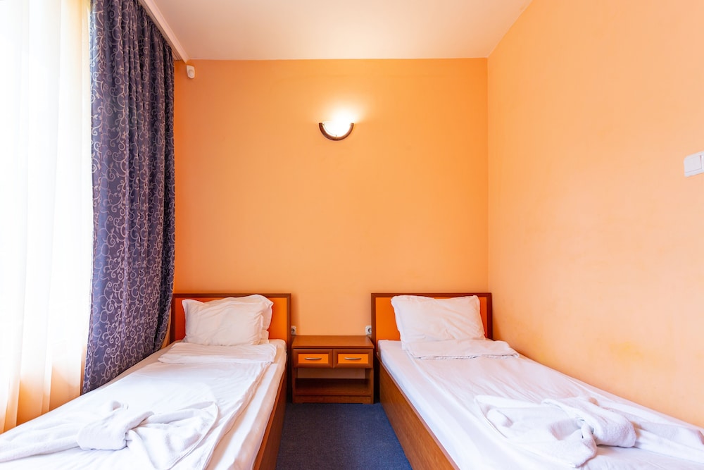 Standard Double Room photo 1