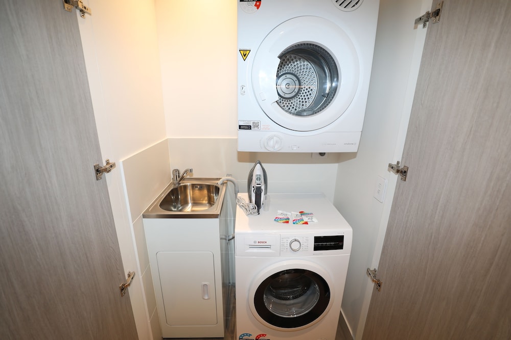One Bedroom Apartment - Photo 4