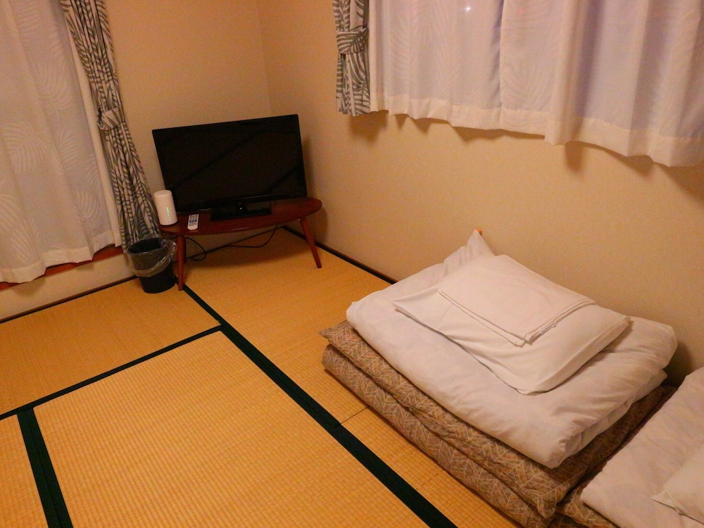 Standard Apartment (201) - Photo 12