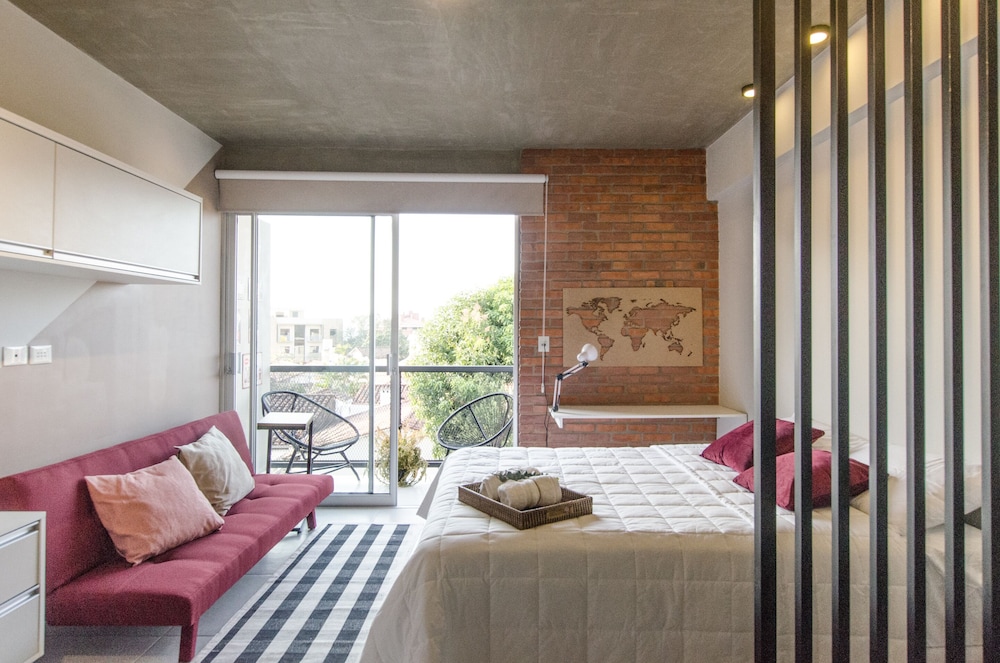 Design Studio, 1 Queen Bed with Sofa bed