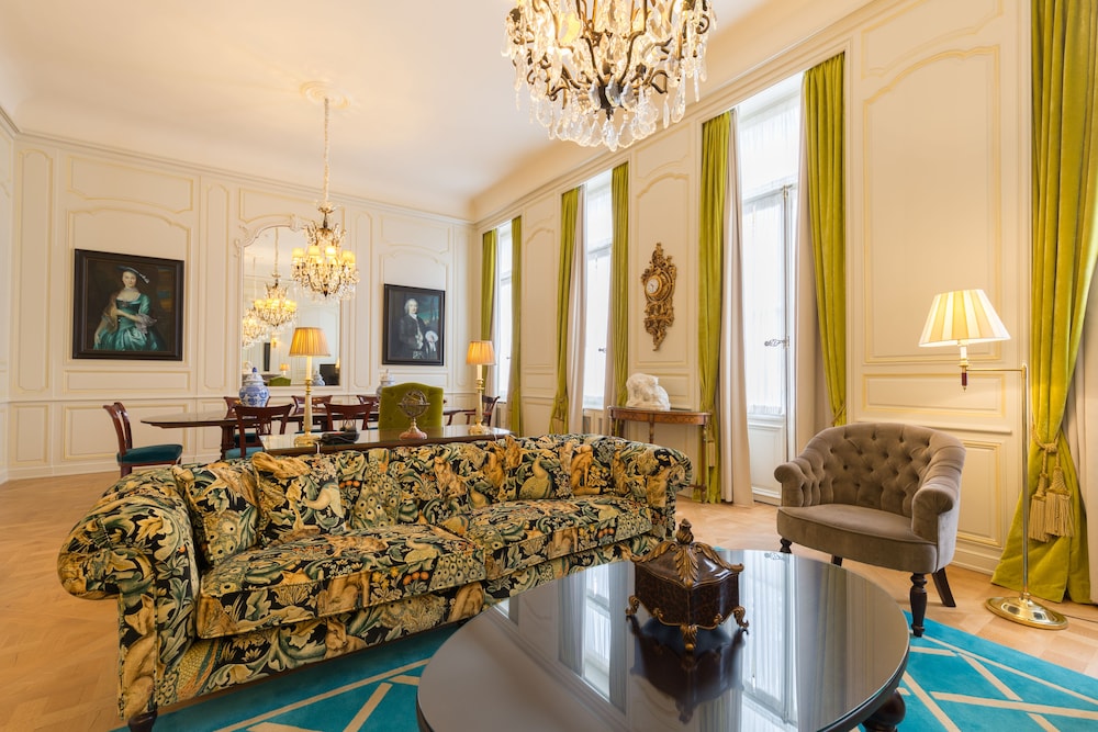 Royal Suite - Photo 5