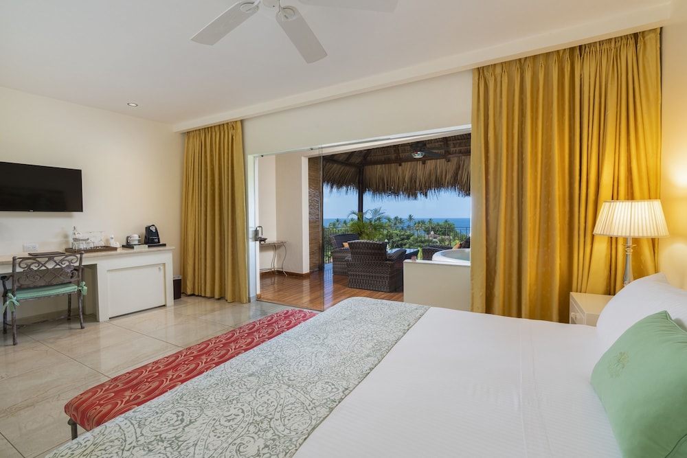 Master Suite photo 2