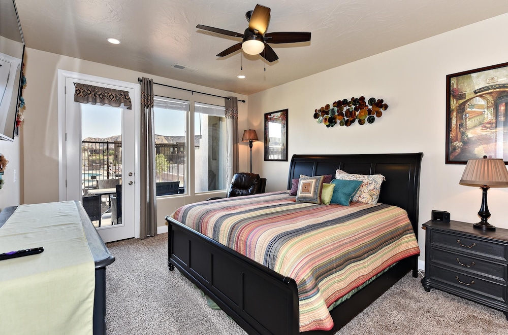 Townhome, Multiple Beds, Pool View (Greenwind) photo 2