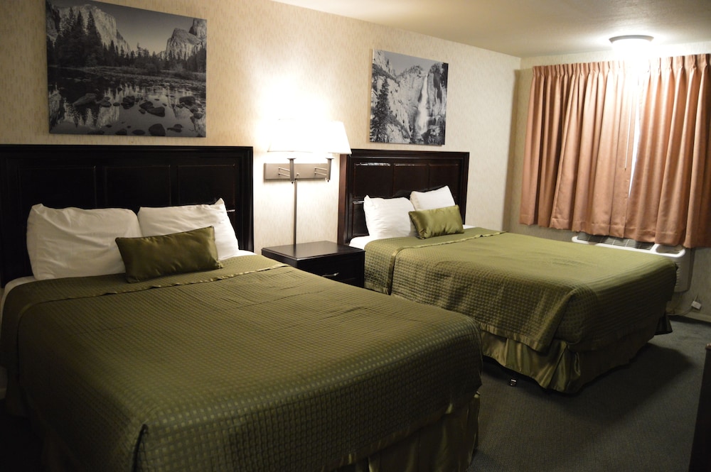 Deluxe Suite, 2 Bedrooms - Photo 2
