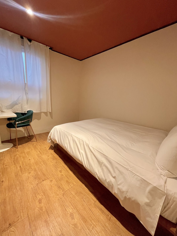 City Double Room photo 1