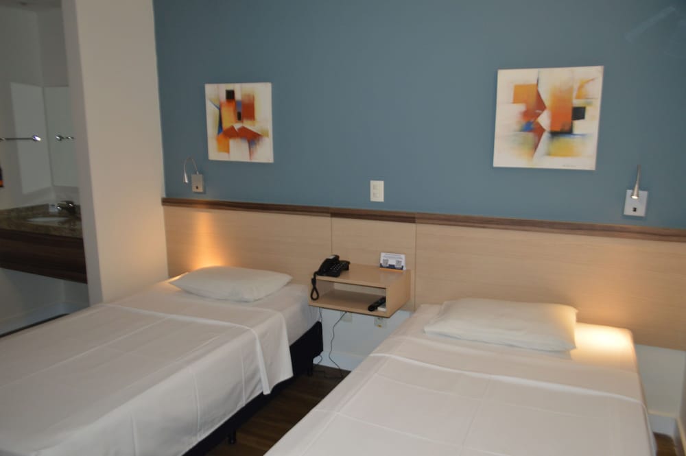 Superior Single Room, 2 Twin Beds - Photo 4