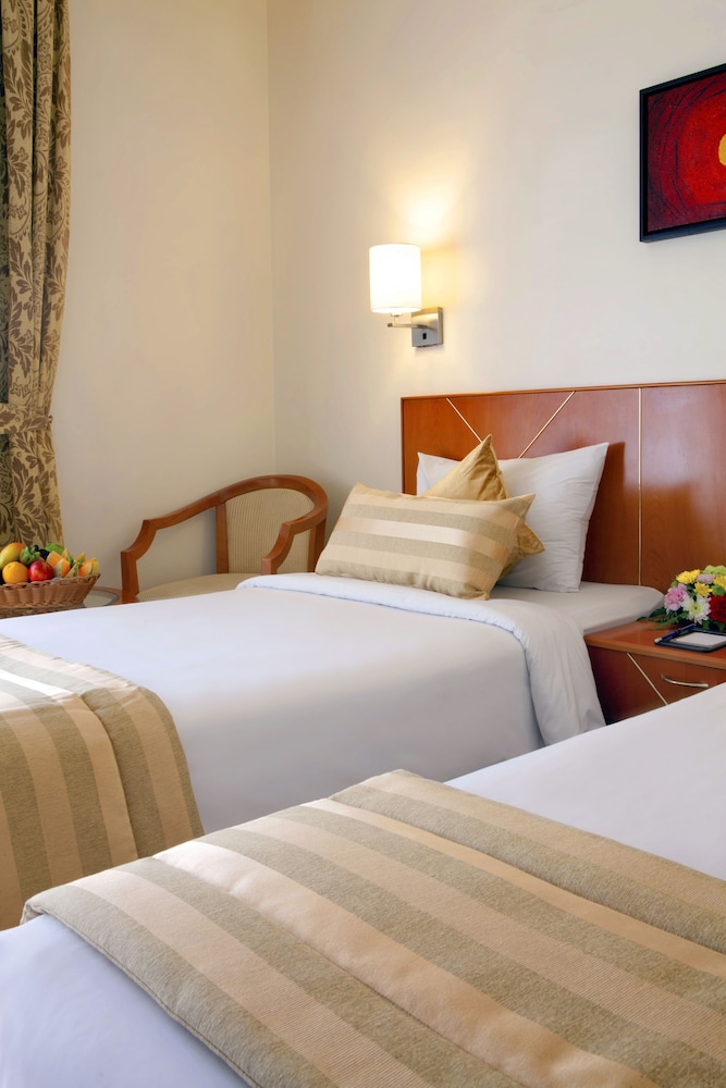 Classic Double or Twin Room photo 3